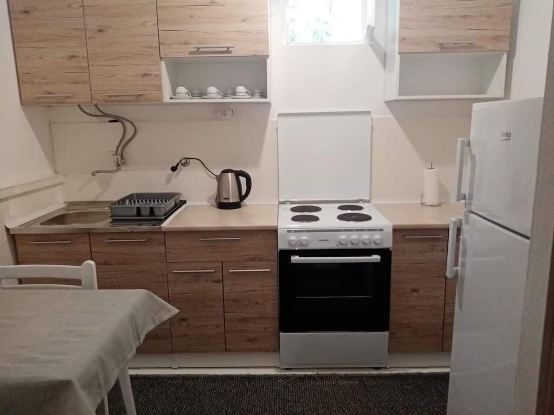 Apartman Nicol Mostar Buitenkant foto
